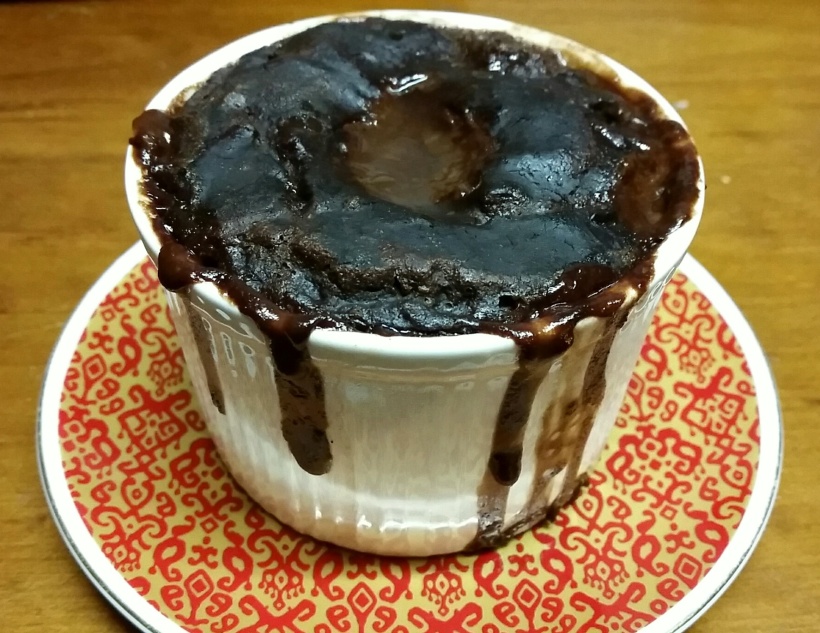 Chocolate self saucing pudding 